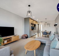 STYLISH CAMPERDOWN APARTMENT and PARKING INC - Accommodation Australia