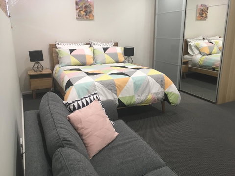 Stylish North Perth On Cafe Strip - Accommodation Australia 2