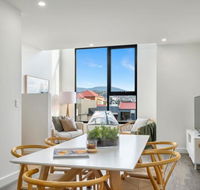 Stylish Townhouse - Australia Shopping
