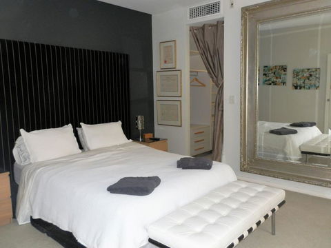 Sun, Sand, Sea And Salty Kisses Cottesloe Beach House - Accommodation Australia 2