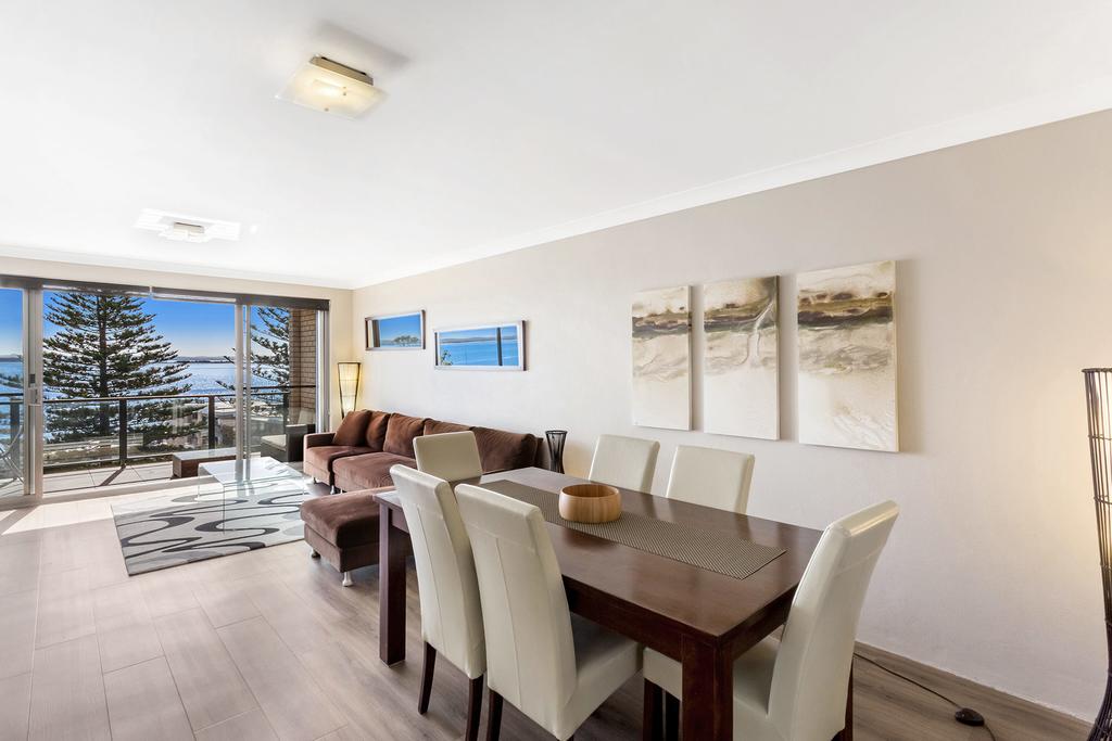 Shoal Bay NSW Accommodation Australia