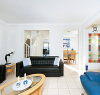 Sunrise  Fingal Bay - Bed n Breakfasts