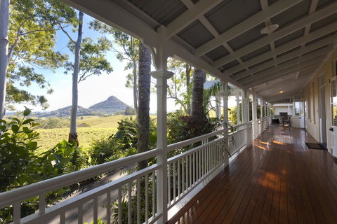 Sunrise At Sanquar, Noosa Hinterland - Accommodation Australia 3