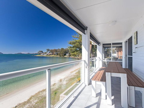 Sunrise Waters', 2/63 Soldiers Point Road - Stunning Waterfront Property - Local Tourism 0