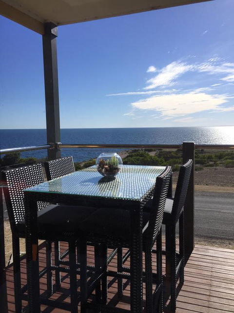 Sunset Cove Beach House - Accommodation Australia 1