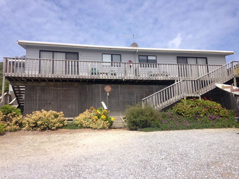 Sunset Holiday Villas - Accommodation Australia 0