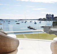 Superb 3 bedroom 2 bathroom first level waterfront - Accommodation Australia