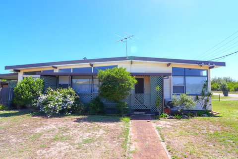 Surfs Up - Local Tourism 0