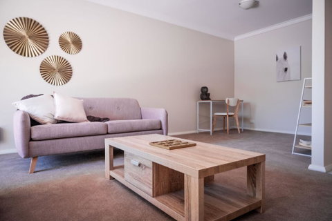 SWAN RIVER STAY, PERTH, WIFI, NETFLIX, APPLECROSS, FREO - Accommodation Australia 1