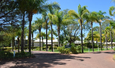 Swan Valley Oasis Resort - Accommodation Australia 0