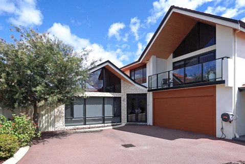 Swanriver Applecross Shortstays - Accommodation Australia 0