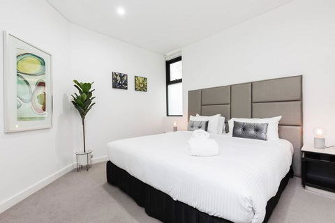 Sydney Townhouse With Parking And Deck - Australia Shopping 1