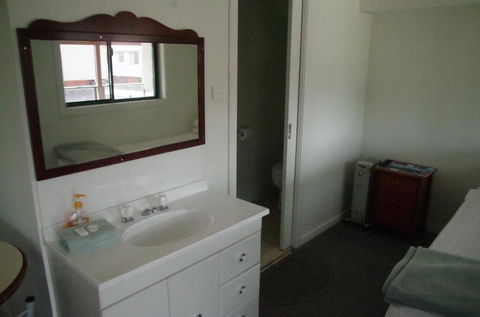 T's Resort & Motel - Local Tourism 1