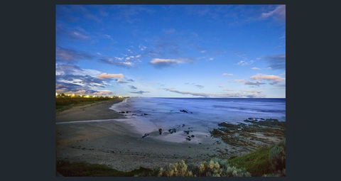 Tahren Beachfront Shack - Local Tourism 1