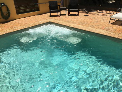 Taihoa Holiday Units Adults Only - Local Tourism 3