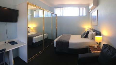 Tall Timbers Motel - Accommodation Australia 3