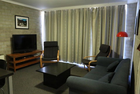 Tanderra 4 - Accommodation Australia 3