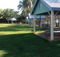Tannum Sands Hotel / Motel - Accommodation Australia