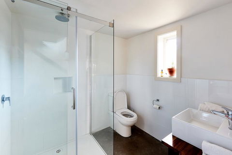 Tarndwarncoort - Farmer's Cottage - Accommodation Australia 2