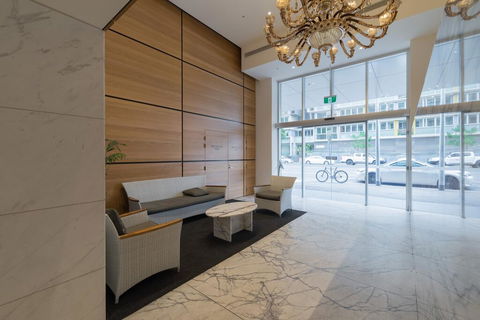 Tasha's Apartments On Morphett - Accommodation Australia 1