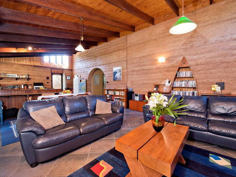 Tea Tree - Local Tourism 0