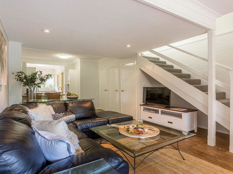 Tehidy Townhouse - Accommodation Australia 1