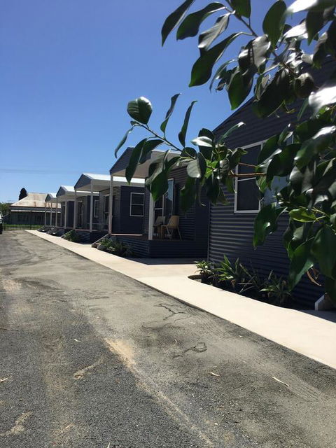 Terminus Hotel - Accommodation Australia 3