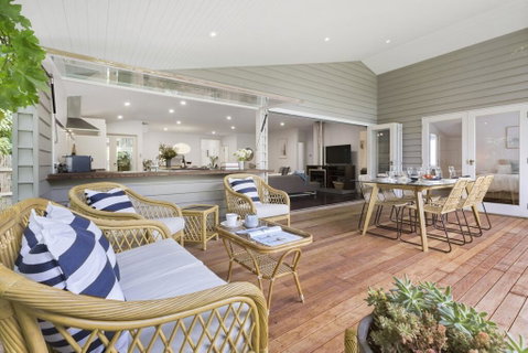 THALASSA HOUSE COASTAL RETREAT DROMANA - Accommodation Australia 1