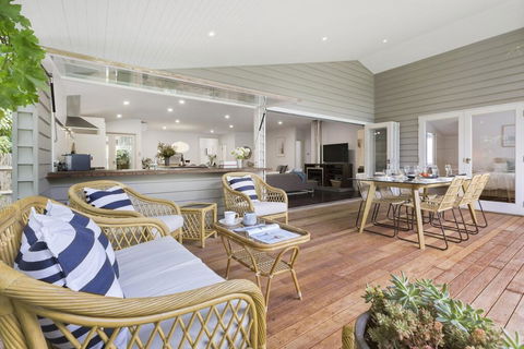 THALASSA HOUSE COASTAL RETREAT DROMANA - Accommodation Australia 1