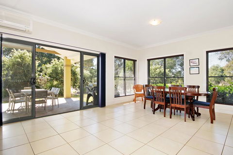 The 17th Tees - Local Tourism 2