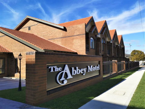 The Abbey Motel Goulburn - Accommodation Australia 0