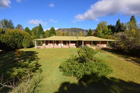 The Ambers - Comfortable Family Getaway! - Accommodation Australia 1