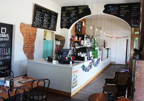 The Astor Hotel Motel - Local Tourism 3