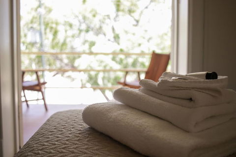 The Australian Hotel Motel - Australia Shopping 3