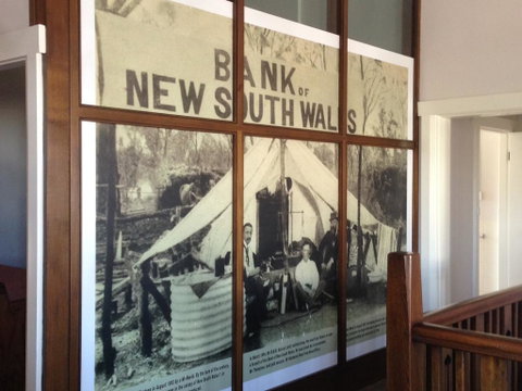 The Bank B&B West Wyalong - Bed n Breakfasts 3