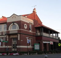 The Bank BB West Wyalong - Accommodation Australia