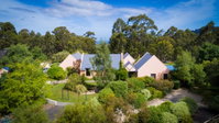 Book Kettering Accommodation Vacations Accommodation Australia Accommodation Australia