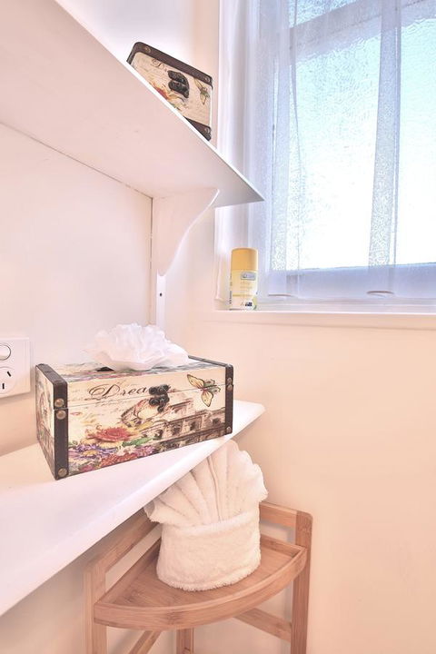 Stamps Of Stanley - Accommodation Australia 20