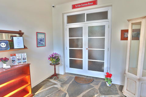 Stamps Of Stanley - Accommodation Australia 0