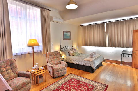 Stamps Of Stanley - Accommodation Australia 15