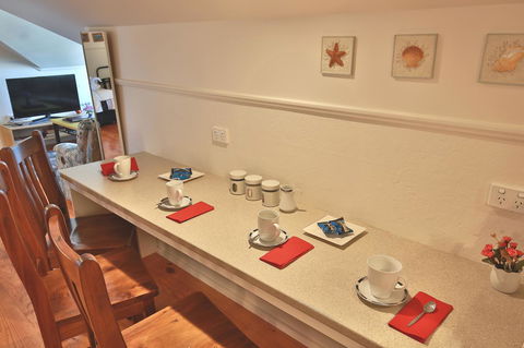 Stamps Of Stanley - Accommodation Australia 2