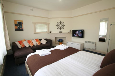 Moonah Central Apartments - Accommodation Australia 11