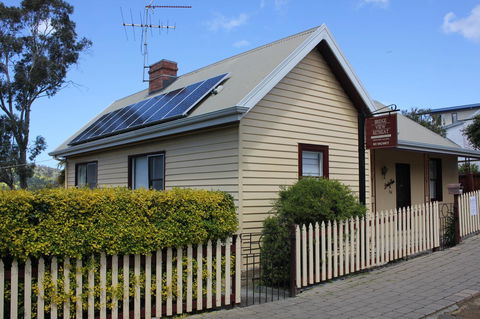 Bridge View Retreat - Accommodation Australia 0