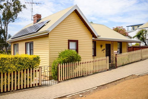 Bridge View Retreat - Accommodation Australia 28