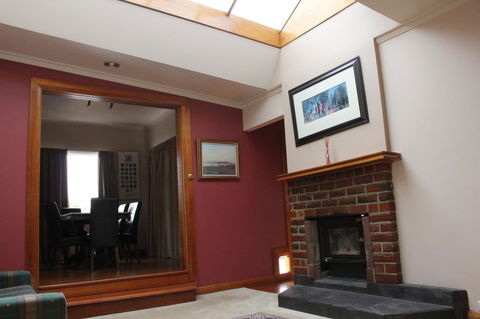 Bridge View Retreat - Accommodation Australia 24