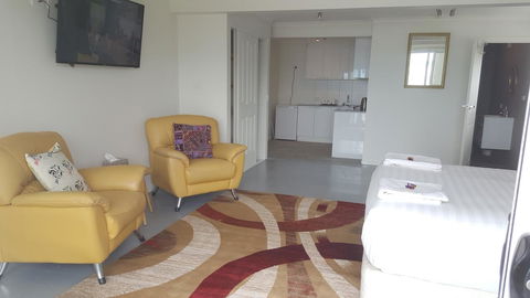 AppleBay Guest House - Accommodation Australia 0