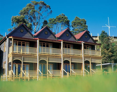 Strahan Village - Local Tourism 18