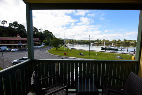 Strahan Village - Local Tourism 21