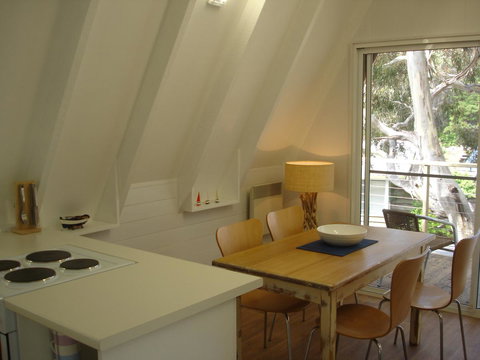 Bicheno By The Bay - Australia Shopping 10