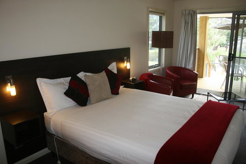 Bicheno By The Bay - Australia Shopping 34